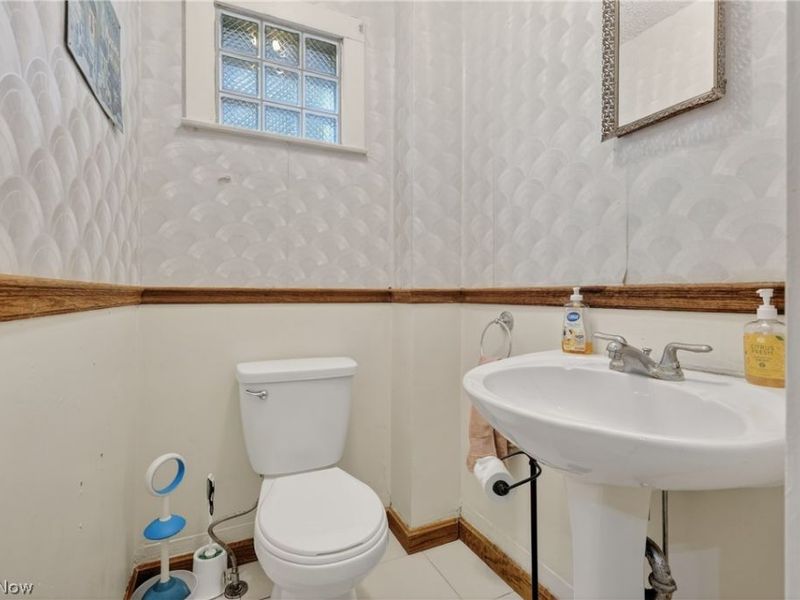 104 Court Street, Canfield, OH 44406 Photo 11