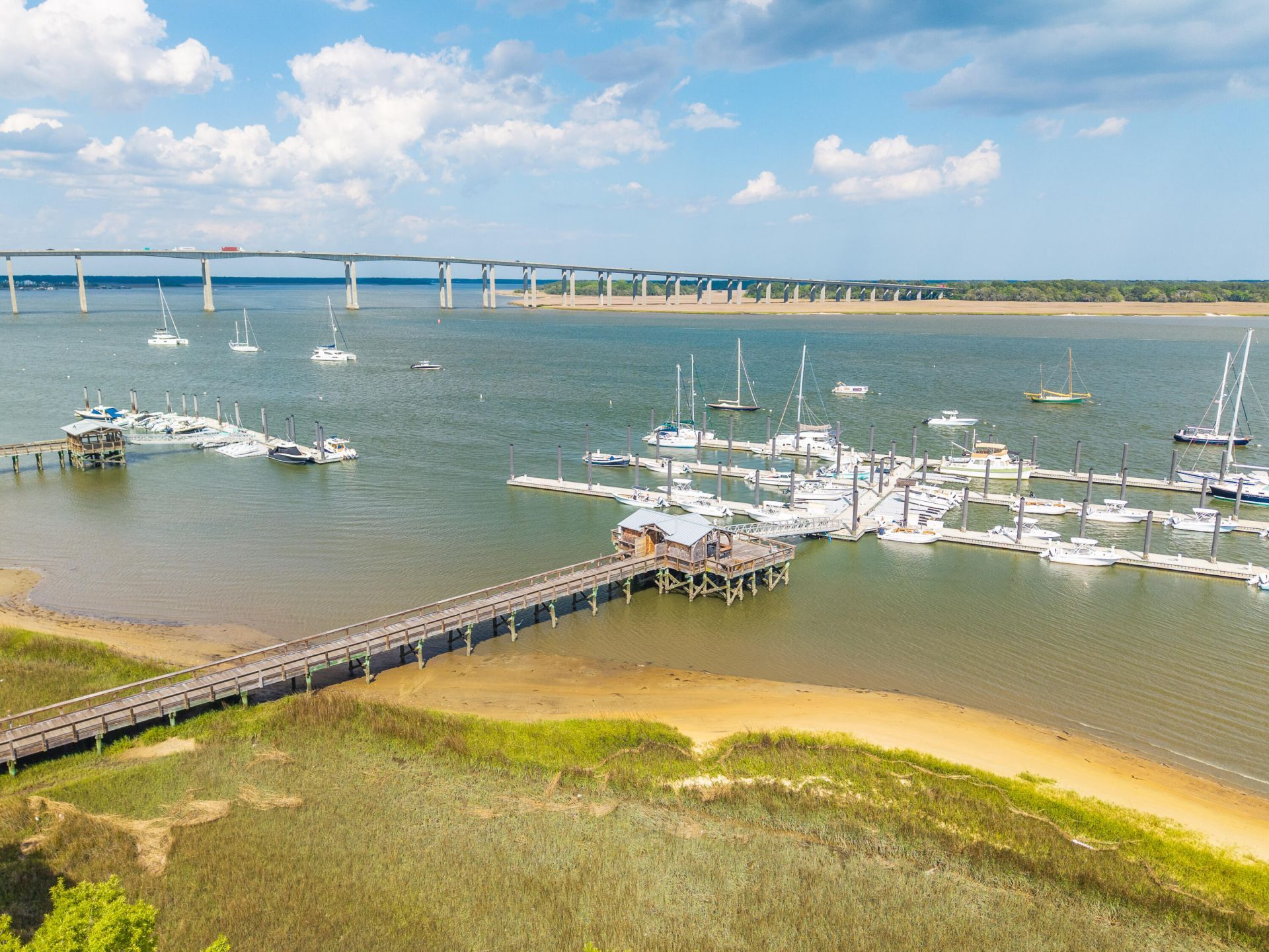 320 Longshore Street Photo 44