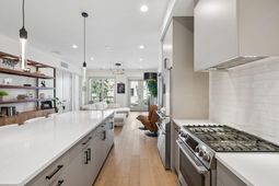 320 Longshore Street photo 4