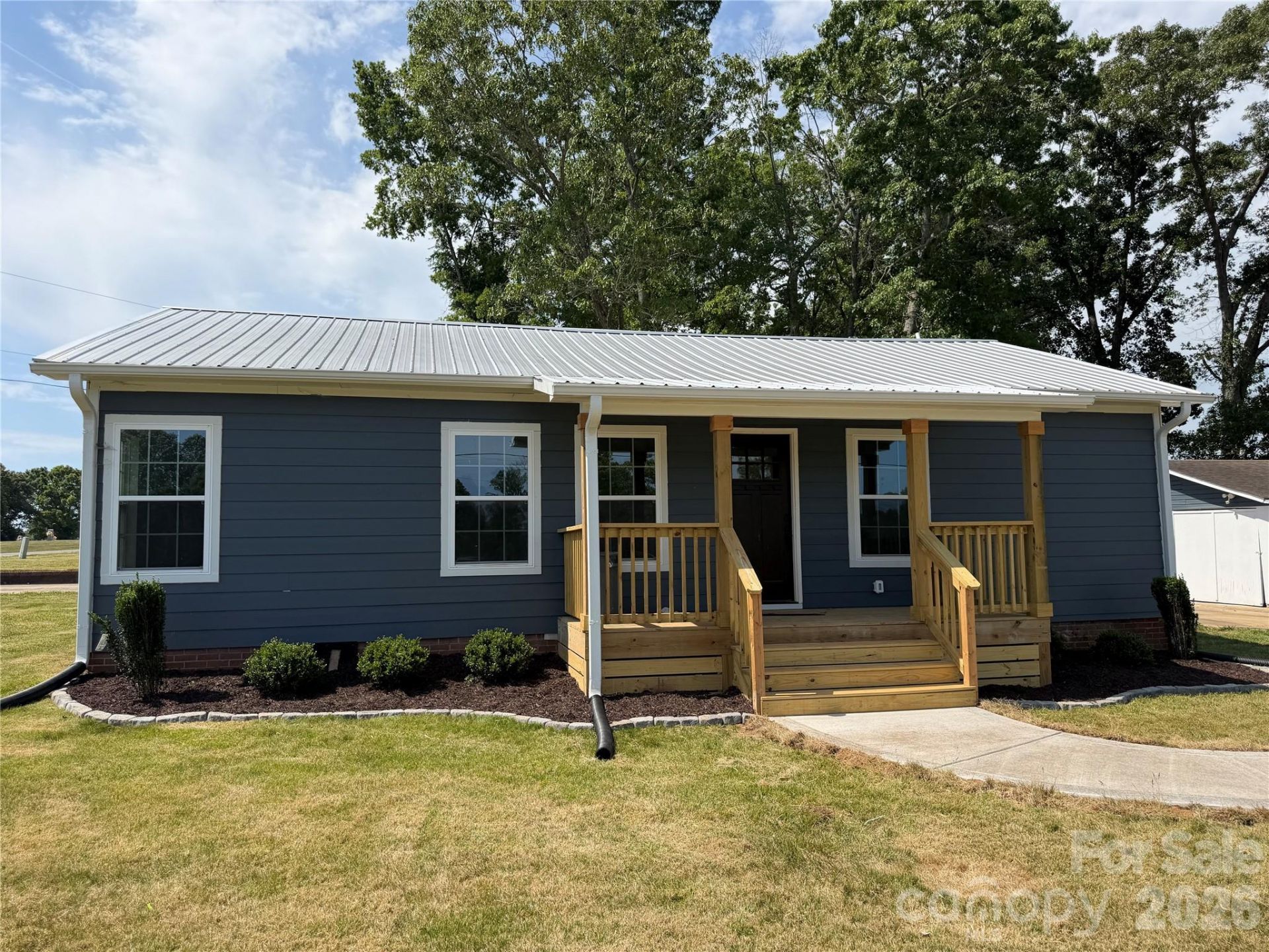 6123 Flay Road, Cherryville, NC 28021 Main Photo