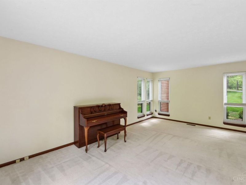 13 Cherokee Trail, New Richmond, OH 45157 Photo 9