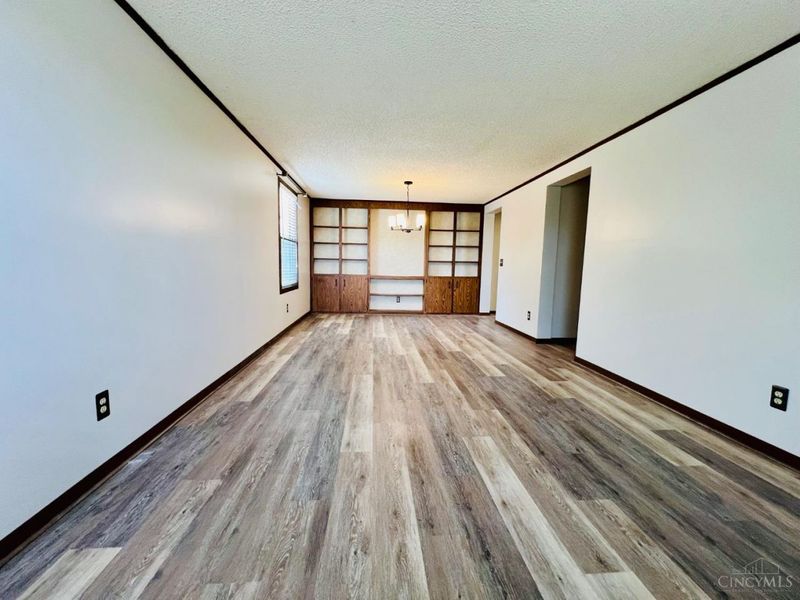 5064 Queenswood Court, West Chester, OH 45011 Photo 3
