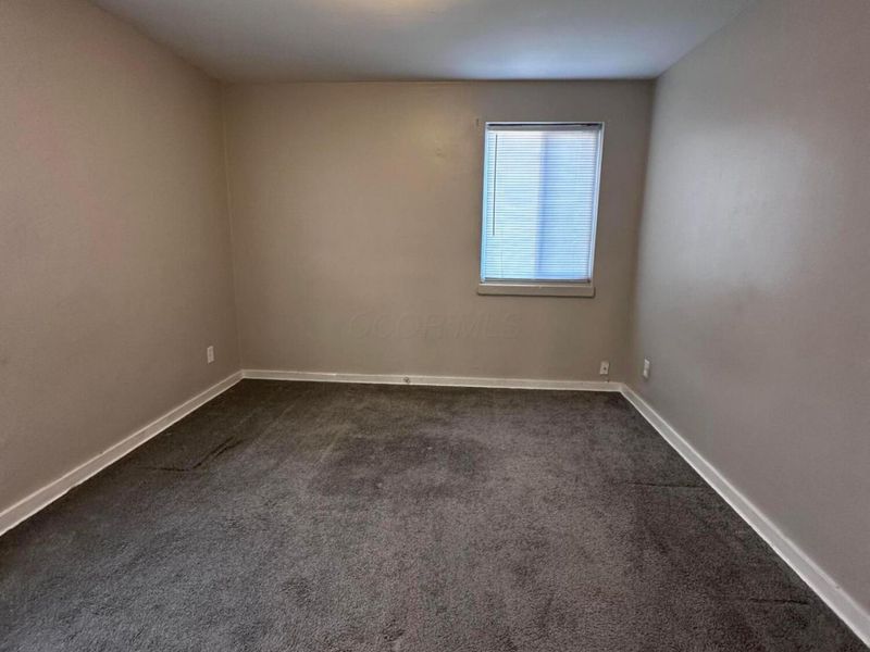 1056 Loretta Avenue, Columbus, OH 43211 Photo 21