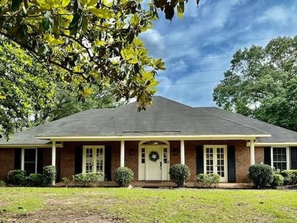 7241 Carson Road S, Mobile, AL 36695