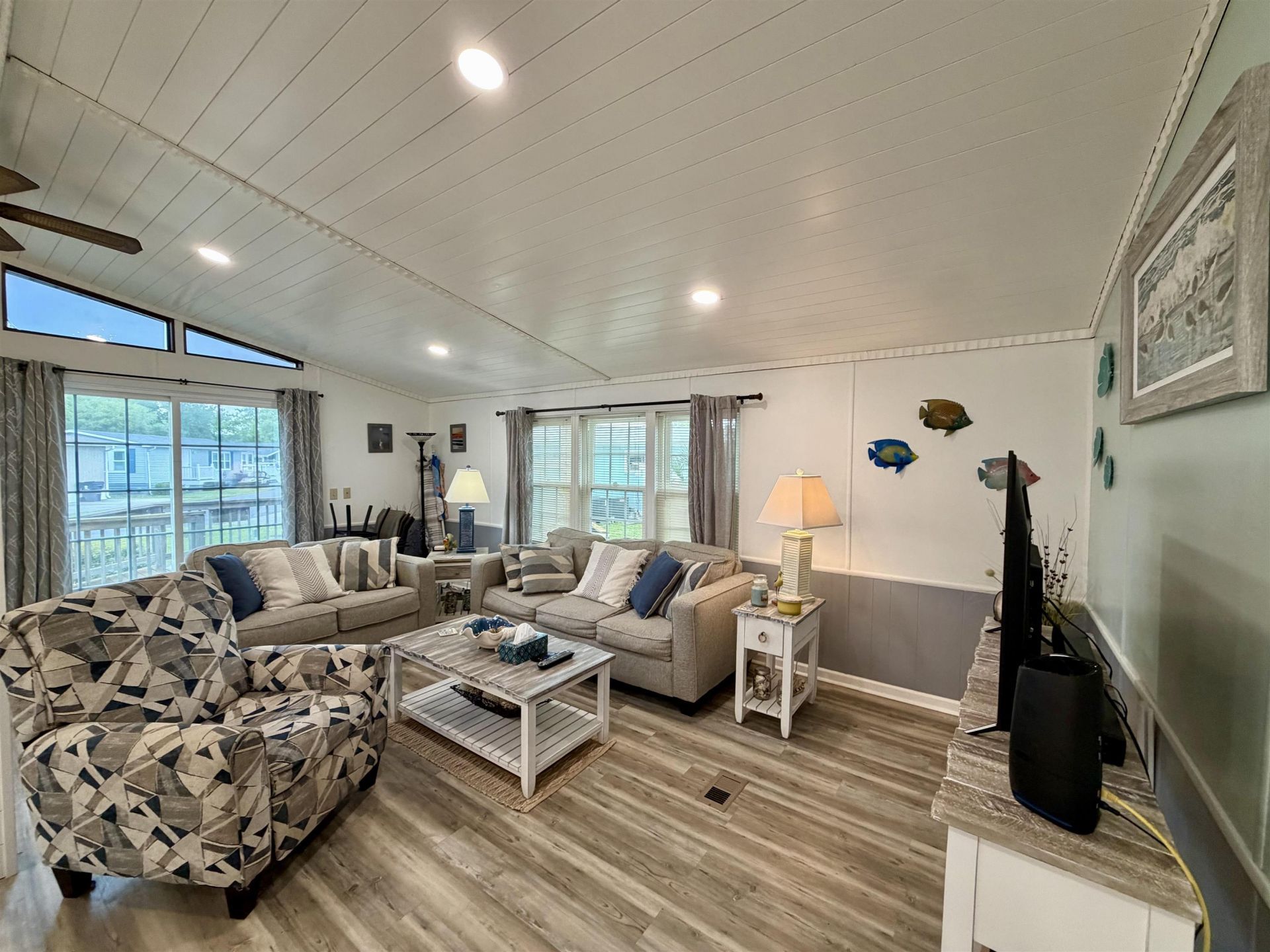 1804 East Lake Dr. Photo 10