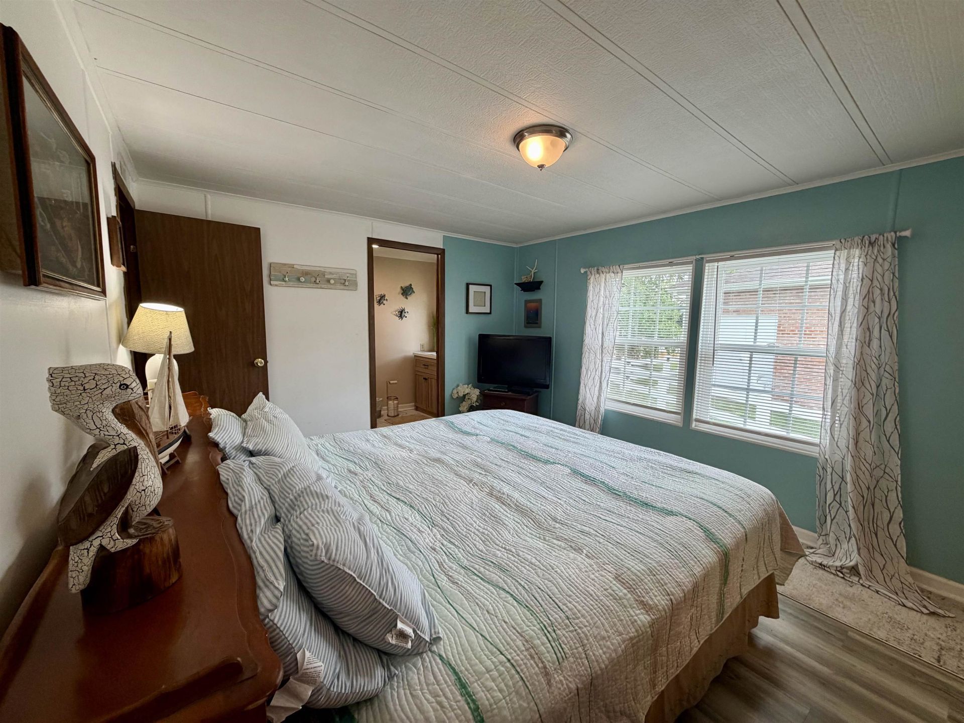 1804 East Lake Dr. Photo 15