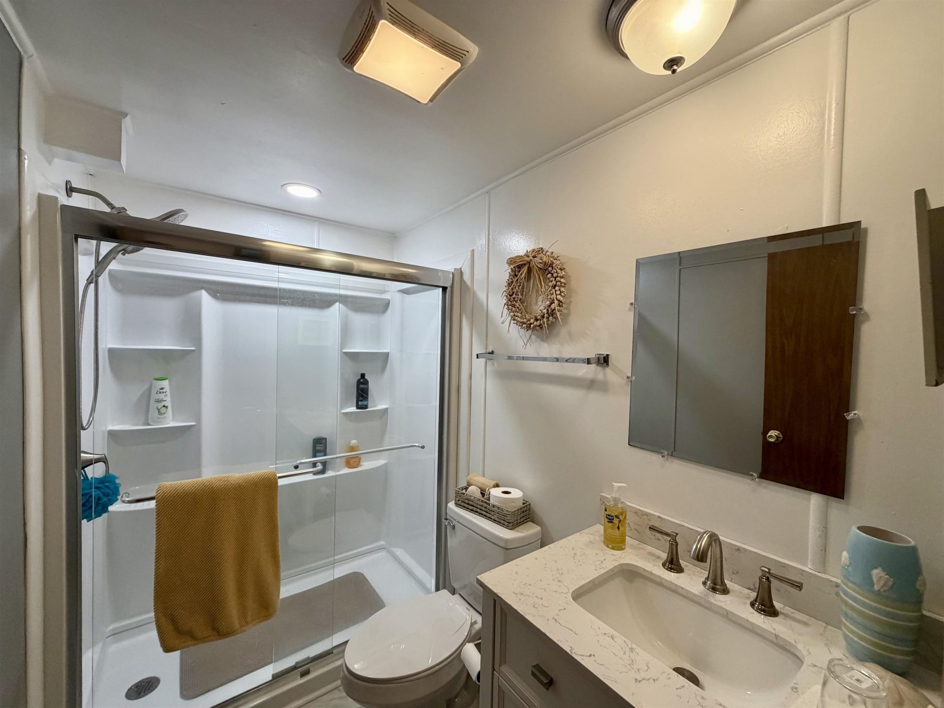 1804 East Lake Dr. Photo 16