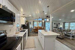1804 East Lake Dr. photo 4