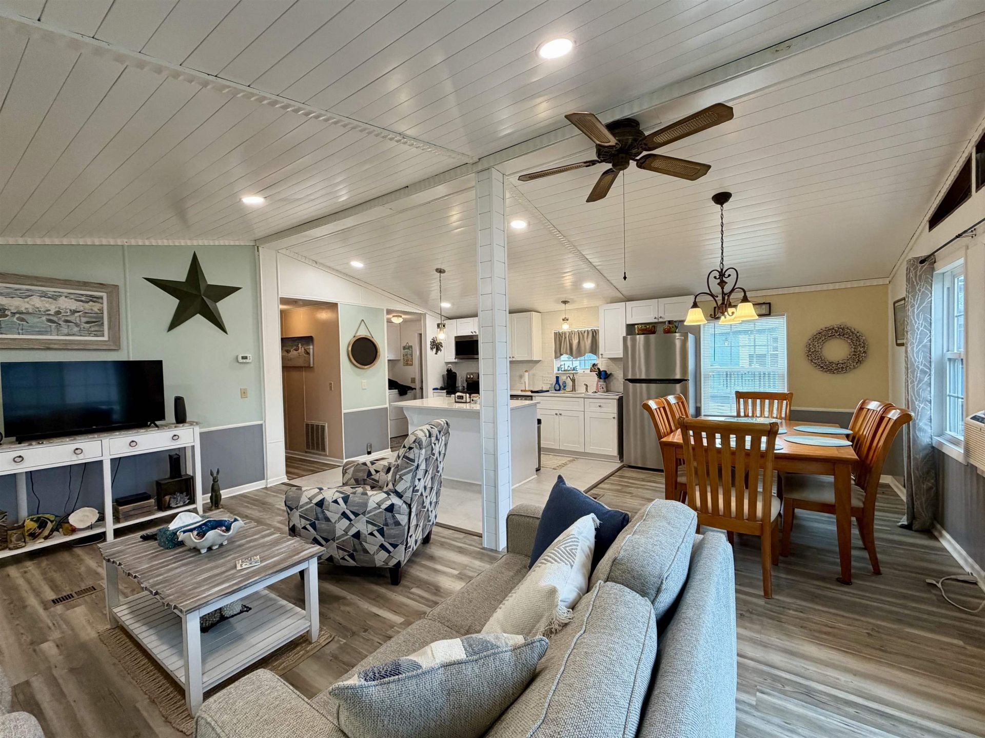 1804 East Lake Dr. Photo 8