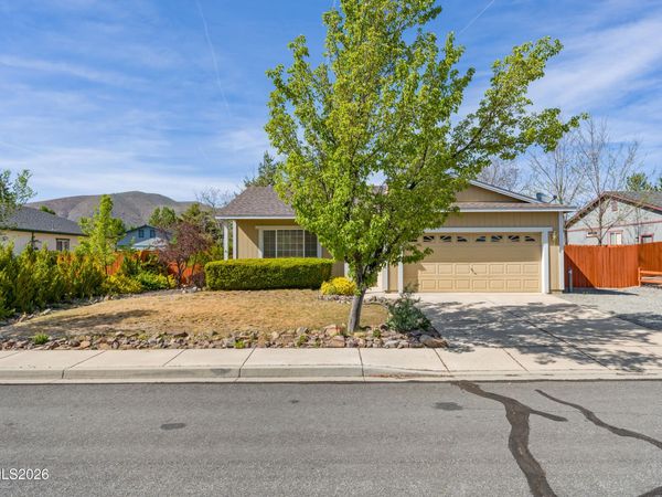 17617 Grand Valley Court, Reno, NV 89508