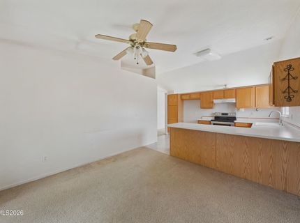 17617 Grand Valley Court, Reno, NV 89508 Photo