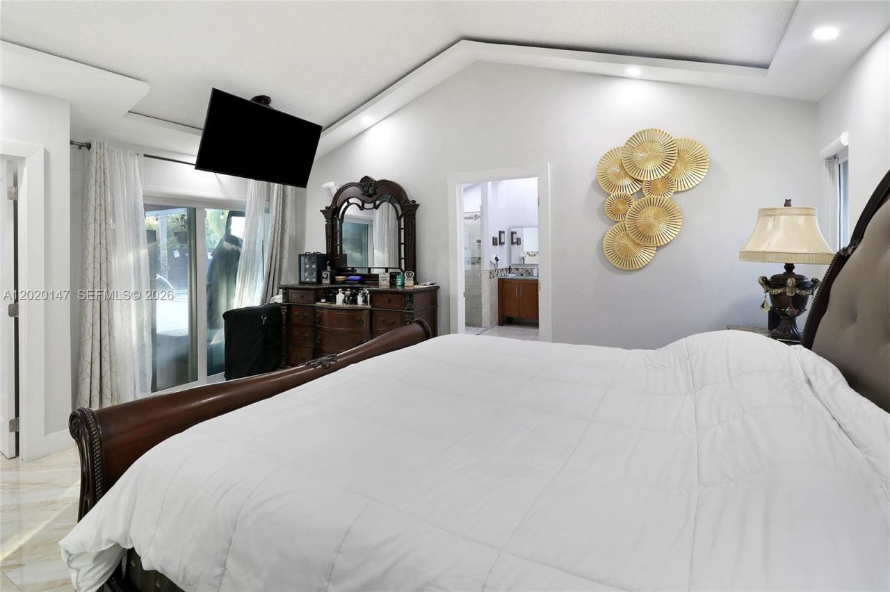 16183 NW 15th St , Pembroke Pines, FL 33028 Photo