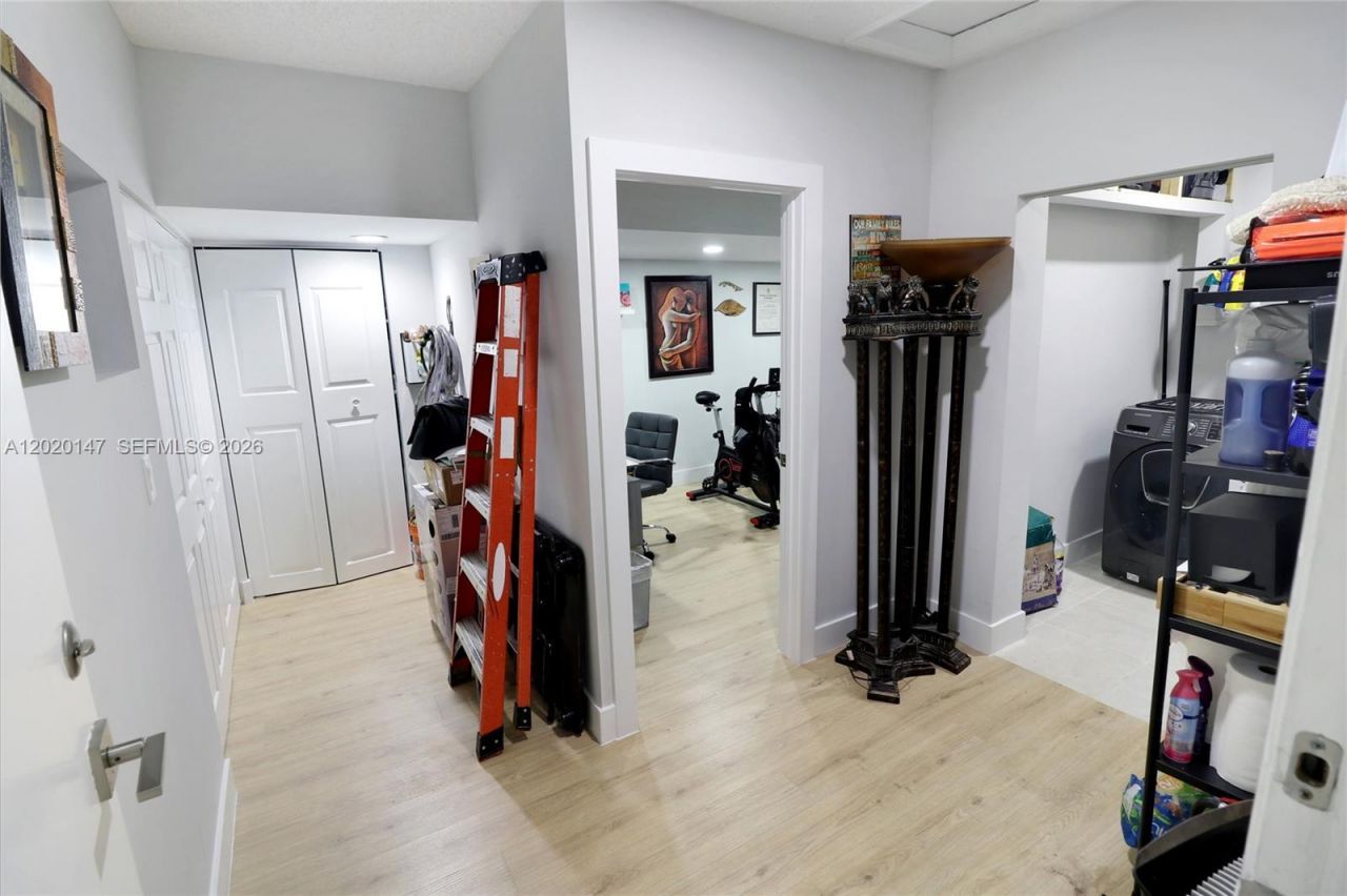 16183 NW 15th St, Pembroke Pines, FL 33028 Photo