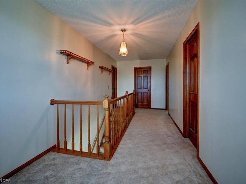 883 Basel Street, Sugarcreek, OH 44681 Photo 32