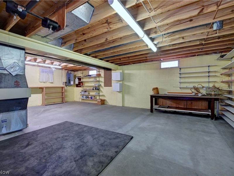 883 Basel Street, Sugarcreek, OH 44681 Photo 33