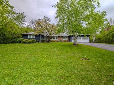 5063 Highbridge Lane, Fayetteville, NY 13066