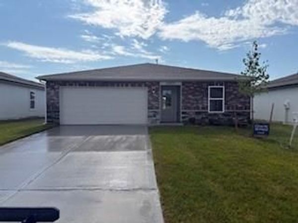 20870 Starside Street, Edgerton, KS 66021