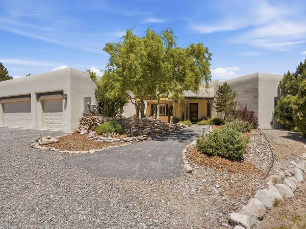 3 Vida Del Agua , Edgewood, NM 87015