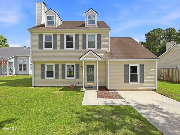 910 Coyote Trail, Havelock, NC 28532