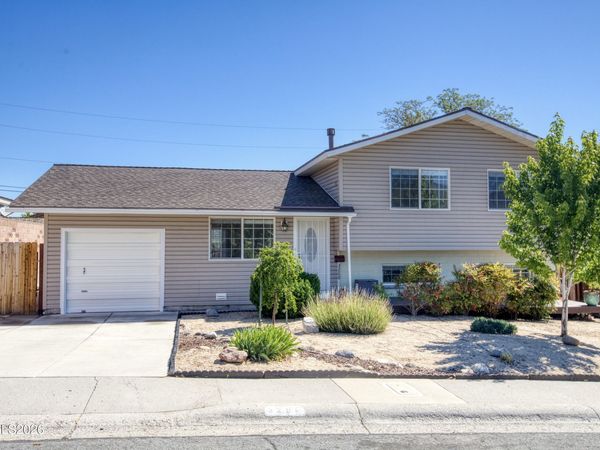 3280 Sandra Drive, Reno, NV 89503
