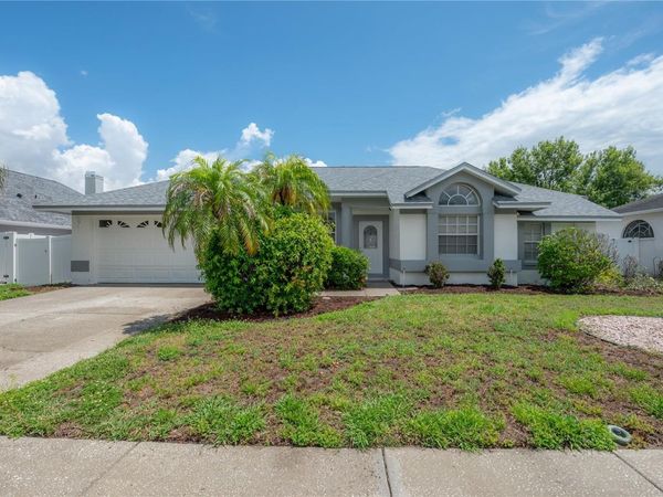 15121 HEATHRIDGE DRIVE , TAMPA, FL 33625