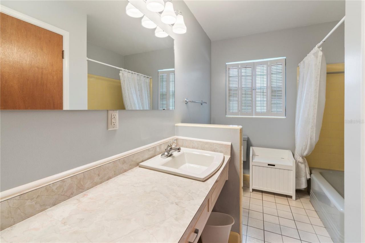 2924 Gulf Drive, Orlando, FL 32806 Photo