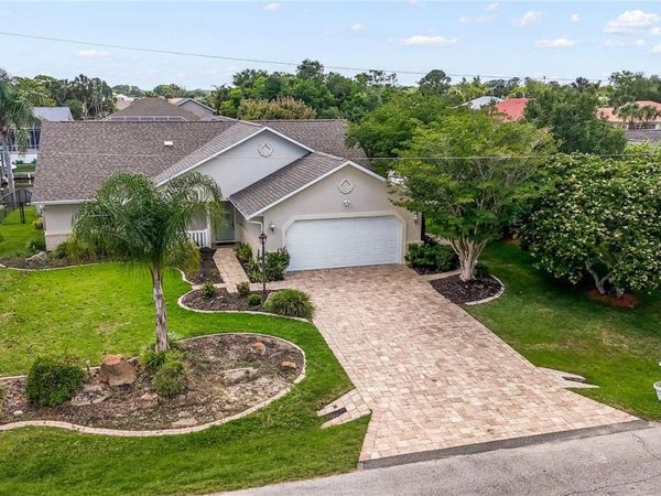 20 CORMORANT COURT , PALM COAST, FL 32137