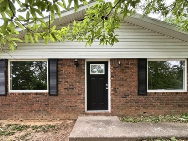 1065 Highway 171 , Greenville, KY 42345