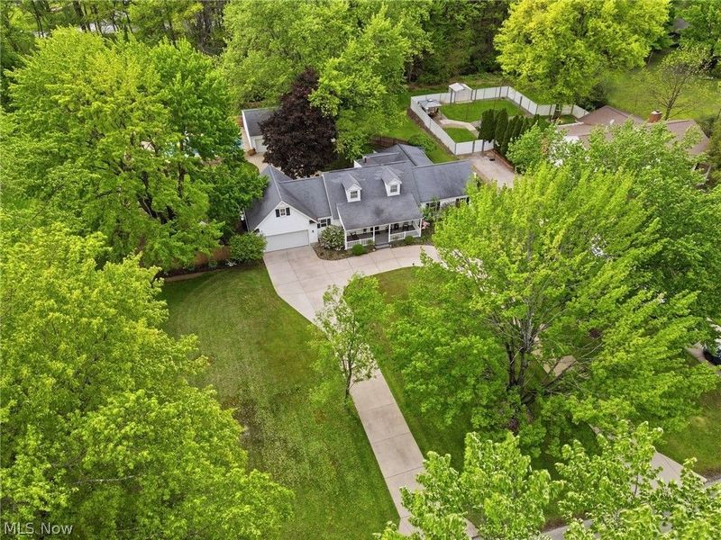 175 Henn Hyde Road NE, Howland, OH 44484 Photo 2