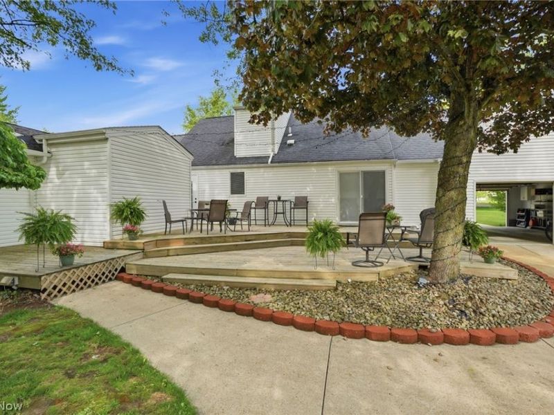 175 Henn Hyde Road NE, Howland, OH 44484 Photo 7