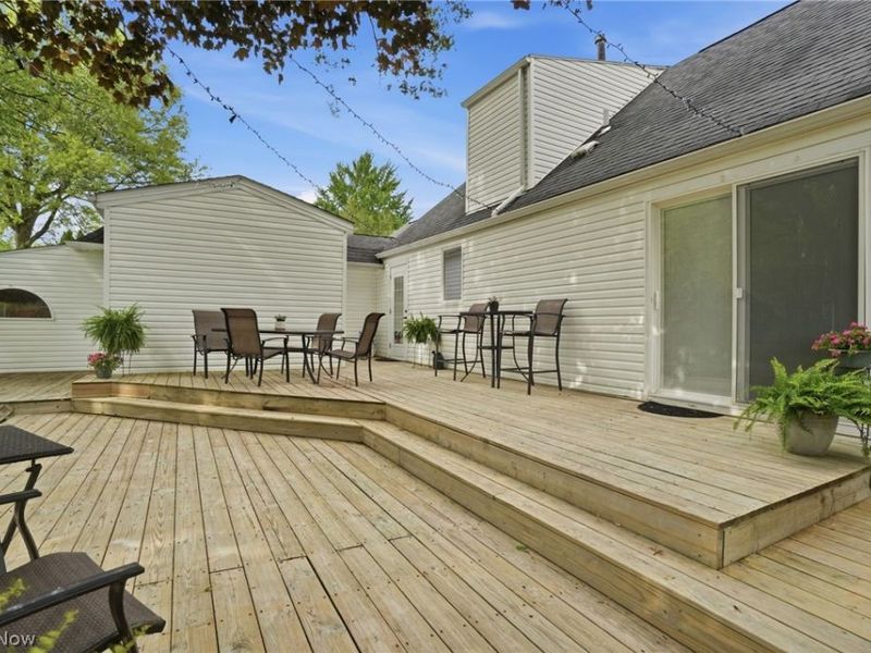 175 Henn Hyde Road NE, Howland, OH 44484 Photo 9