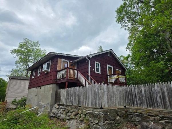 11 Oak St, Wanaque, NJ 07420
