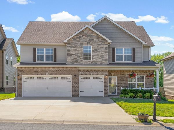 1337 Winterset Dr , Clarksville, TN 37040