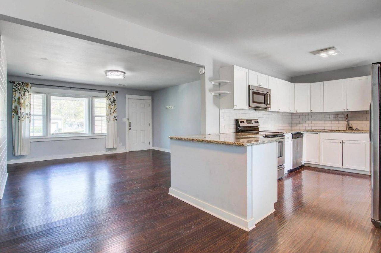 229 Jean Wells Drive Photo 5