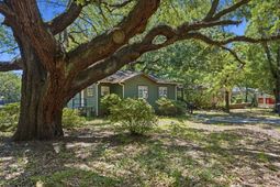 2679 Olympia Avenue photo 4
