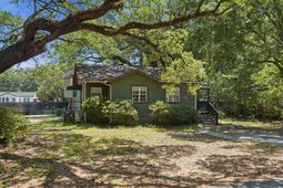 2679 Olympia Avenue photo 4
