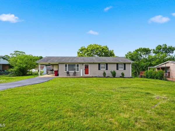 2911 Russum Avenue, Johnson City, TN 37604