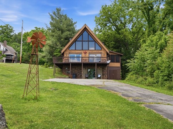 1027 Fain Avenue, Kingsport, TN 37660