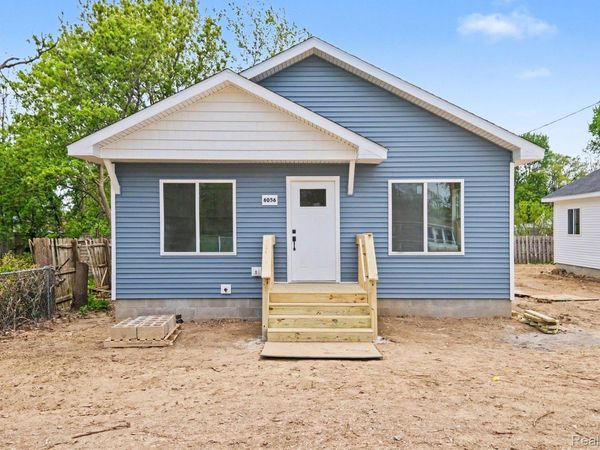 6056 Pearl Street, Burton, Mi 48509