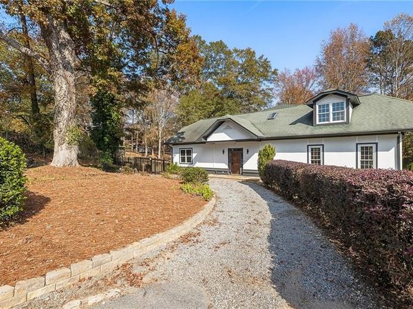 14440 Cogburn Road , Alpharetta, GA 30004