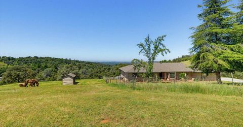 8422 Memory Ln, Auburn, CA 95603 Photo