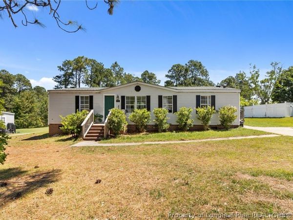93 Castle Wood, Sanford, NC 27332