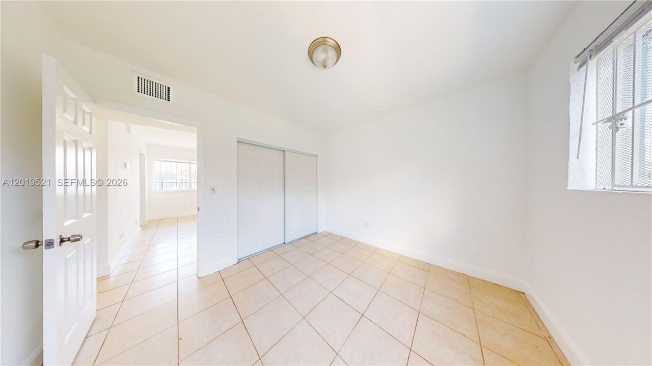 1190 NW 65th St , Unit 2, Miami, FL 33150 Photo