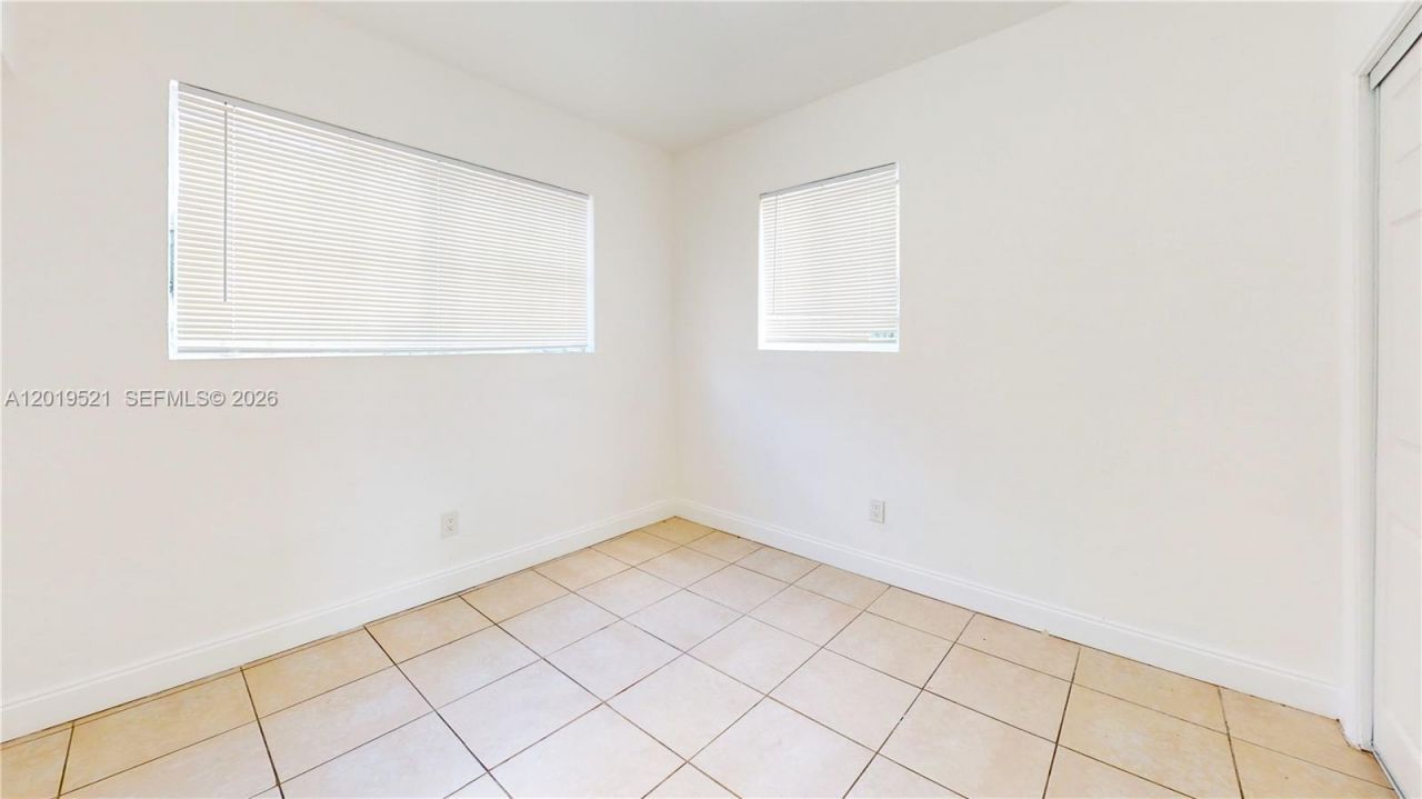 1190 NW 65th St , Unit 2, Miami, FL 33150 Photo