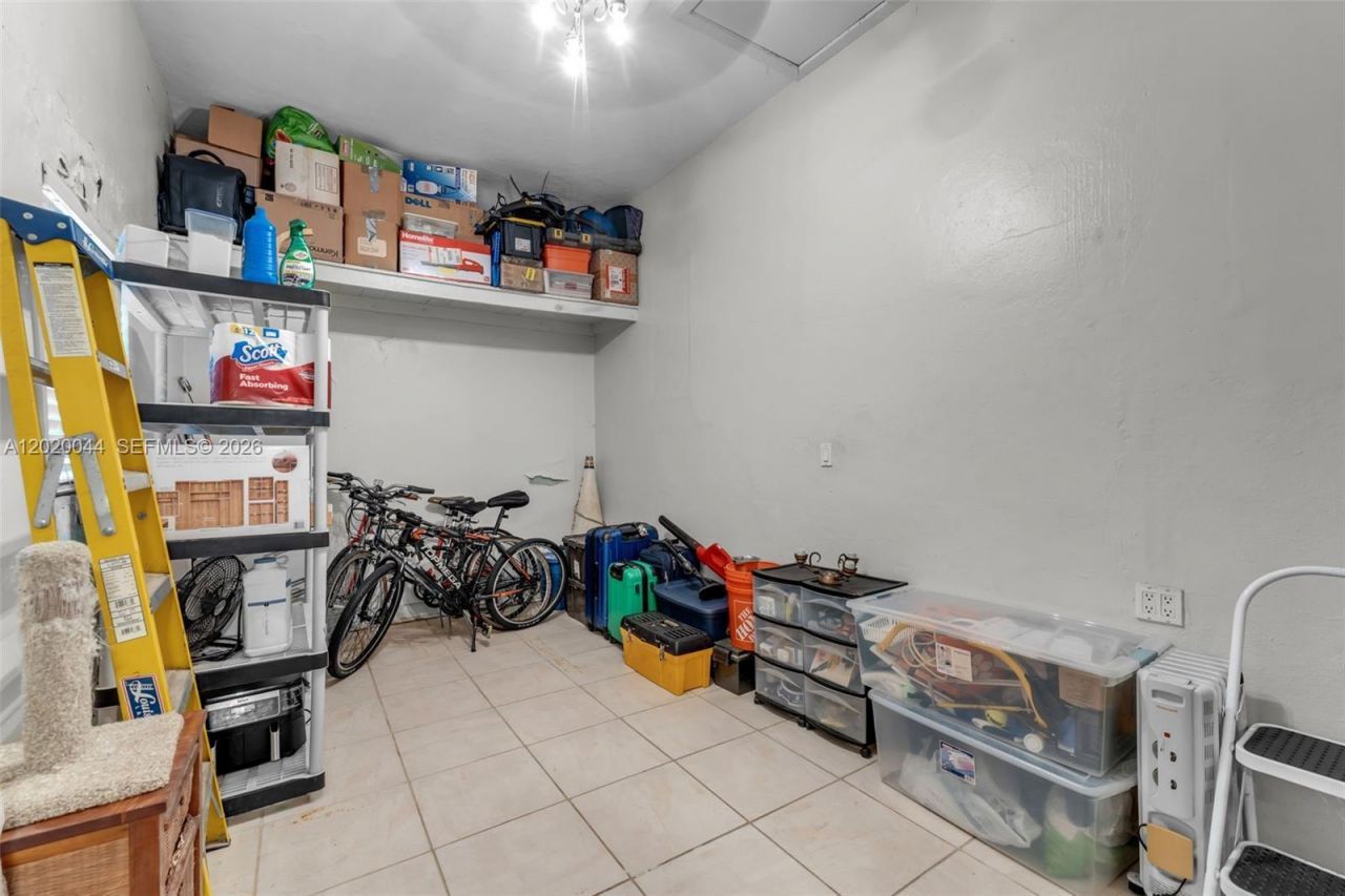 28 NE 48th St , Miami, FL 33137 Photo