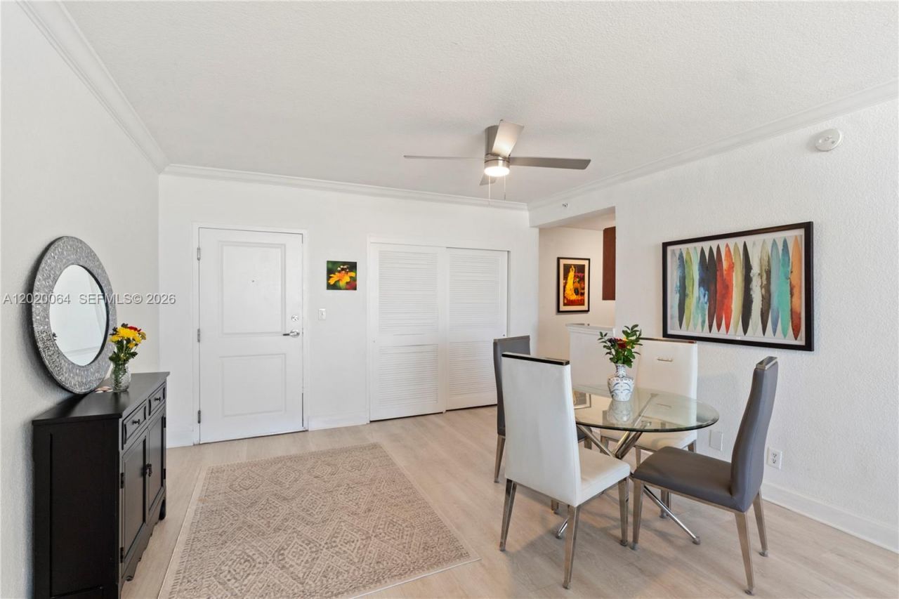 401 69th St , Unit 1509, Miami Beach, FL 33141 Photo