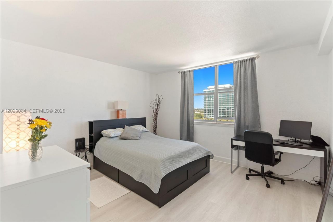 401 69th St , Unit 1509, Miami Beach, FL 33141 Photo
