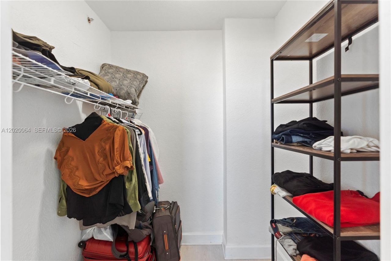 401 69th St , Unit 1509, Miami Beach, FL 33141 Photo