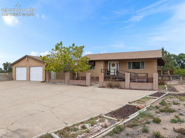 207 Autobee Lane, Avondale, CO 81022