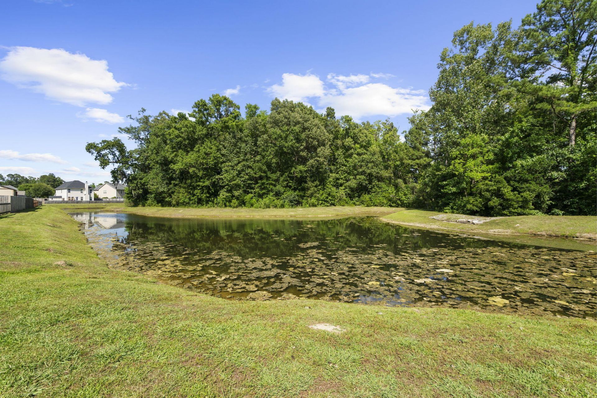 245 Maywood Drive Photo 31